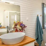 Dom wakacyjny Like-home-t2 House, Pool, Ac, Garden