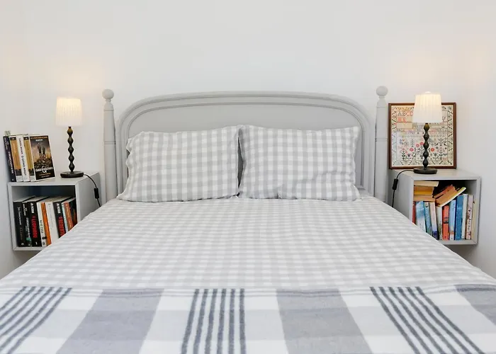 Like-home-t1 House, Pool, Ac, Garden